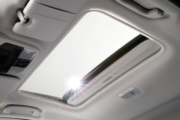 <sg-lang1>Techo solar panorámico</sg-lang1><sg-lang2></sg-lang2><sg-lang3></sg-lang3>